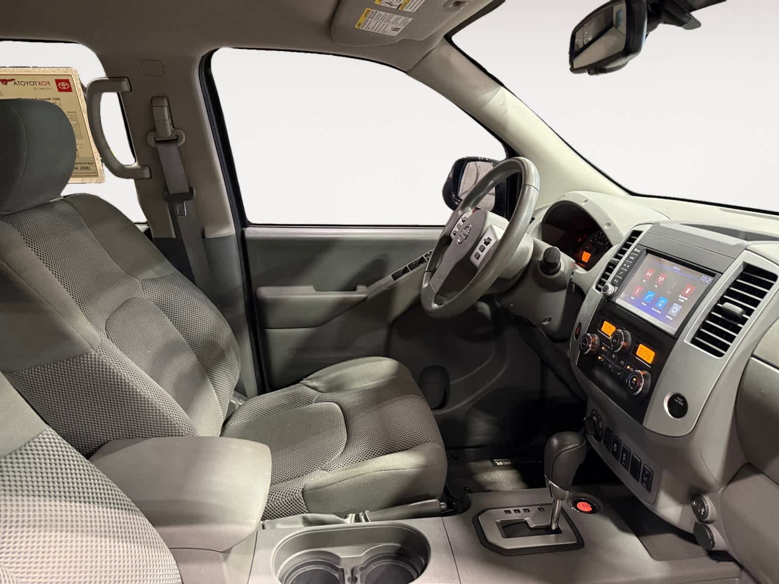 Used 2021 Nissan Frontier SV w/ Midnight Edition Floor Mats AWD/4WD image 16