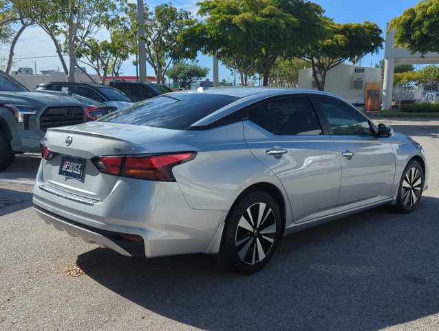 Used 2022 Nissan Altima 2.5 SV image 5