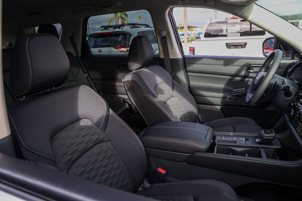 New 2026 Nissan Pathfinder SV FWD image 21