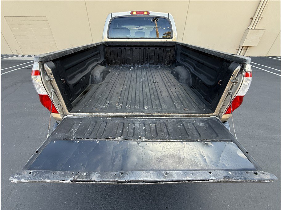 Used 2004 Toyota Tundra SR5 AWD/4WD image 22