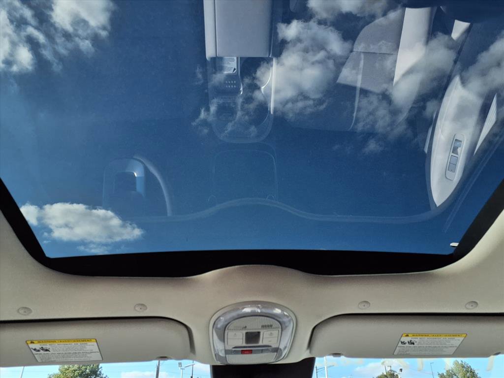 New 2026 Hyundai Ioniq 9 Limited image 5