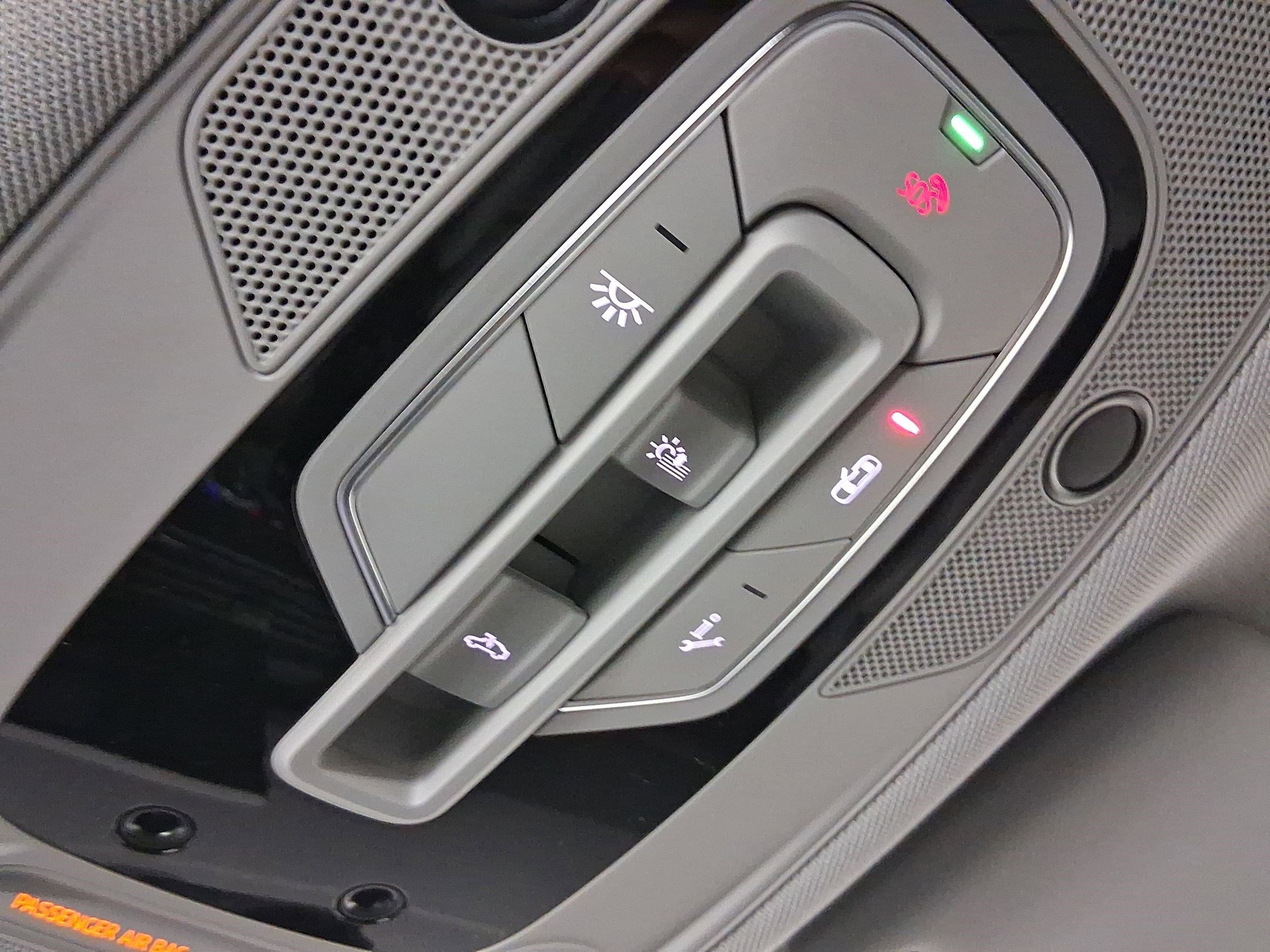 Used 2025 Audi Q5 e Premium image 25