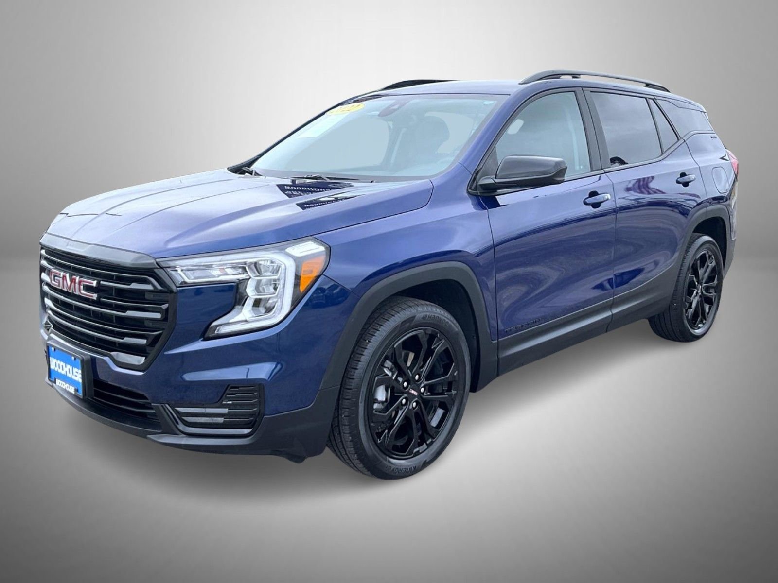 Used 2022 GMC Terrain SLE w/ Driver Convenience Package