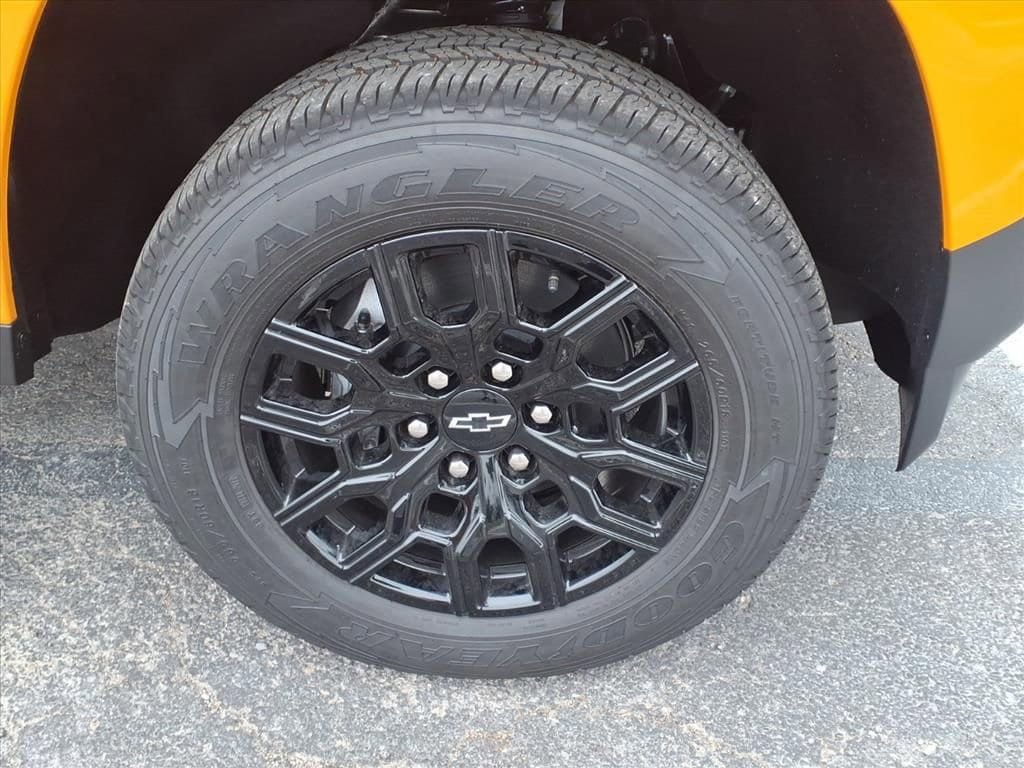 New 2026 Chevrolet Colorado W/T RWD image 11
