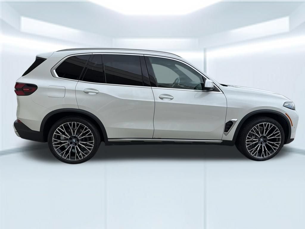 Used 2024 BMW X5 sDrive40i w/ Premium Package RWD image 8
