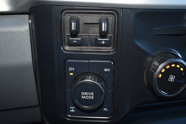 Used 2024 Ford F350 XLT w/ XLT Premium Package image 32