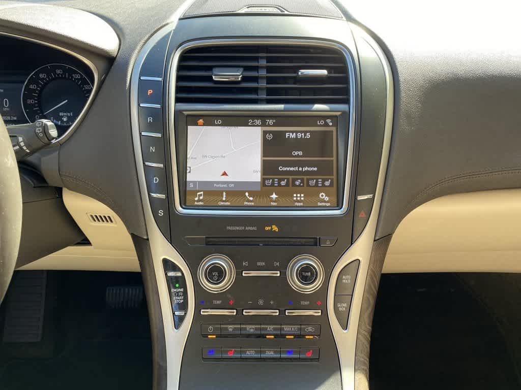 Used 2017 Lincoln MKX Reserve w/ Lincoln MKX Climate Package AWD/4WD image 23
