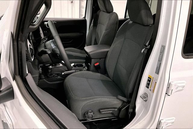 Used 2025 Jeep Wrangler Sahara 4xe w/ Safety Group image 23