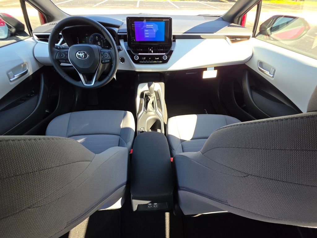 New 2026 Toyota Corolla SE FWD image 4