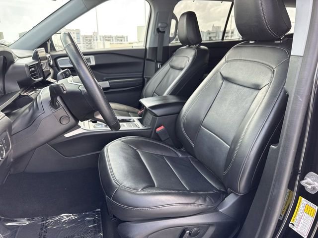 Used 2022 Ford Explorer Limited w/ Equipment Group 301A image 11