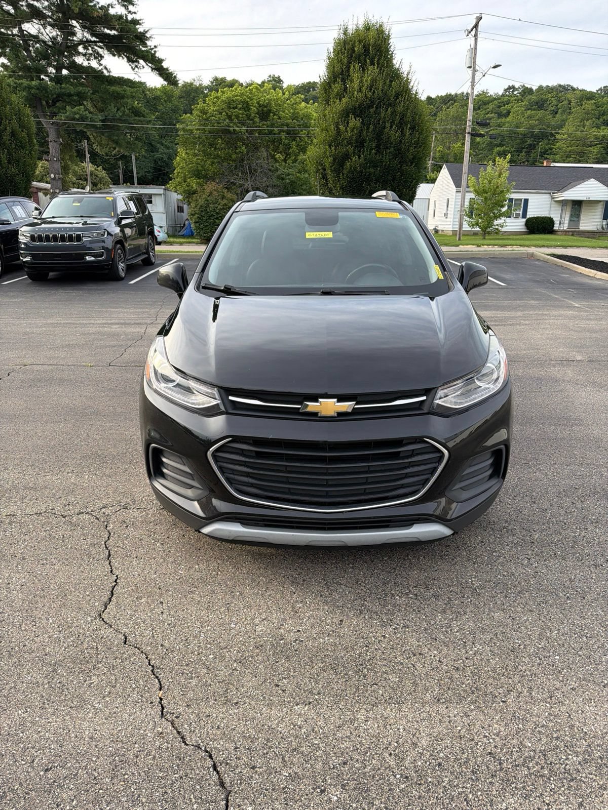 Used 2019 Chevrolet Trax LT w/ LT Convenience Package FWD image 8