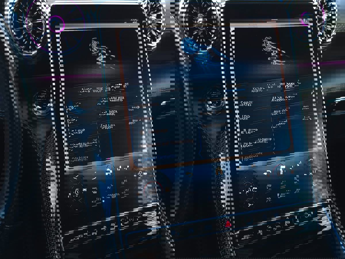 Used 2024 Mercedes-Benz SL 43 AMG image 62