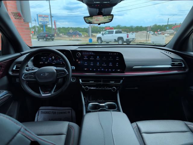 Used 2026 Chevrolet Traverse Z71 w/ LPO, Floor Liner Package AWD/4WD image 13