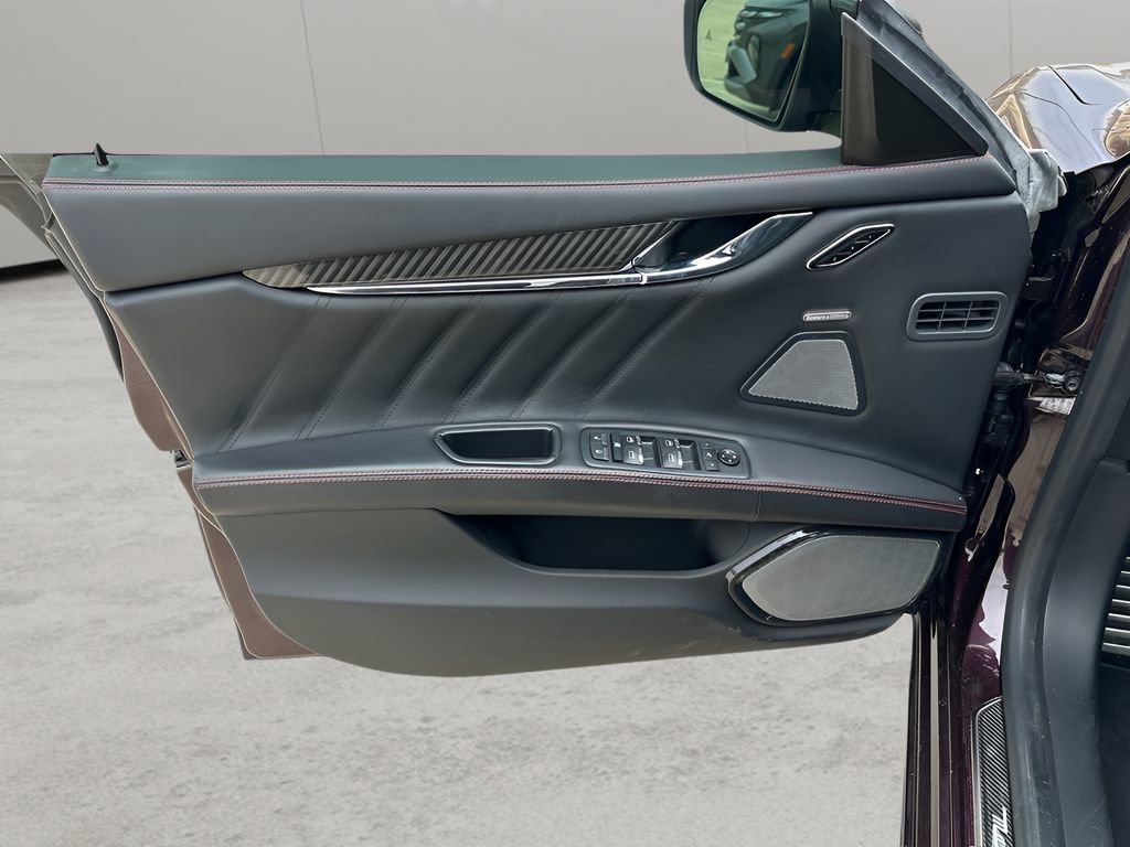 Used 2021 Maserati Quattroporte S GranSport image 9