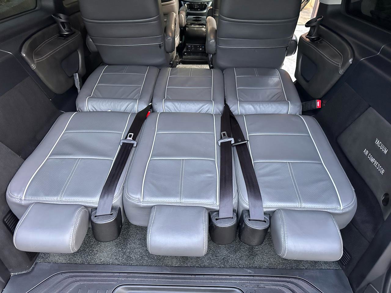Used 2018 Mercedes-Benz Metris Passenger image 57