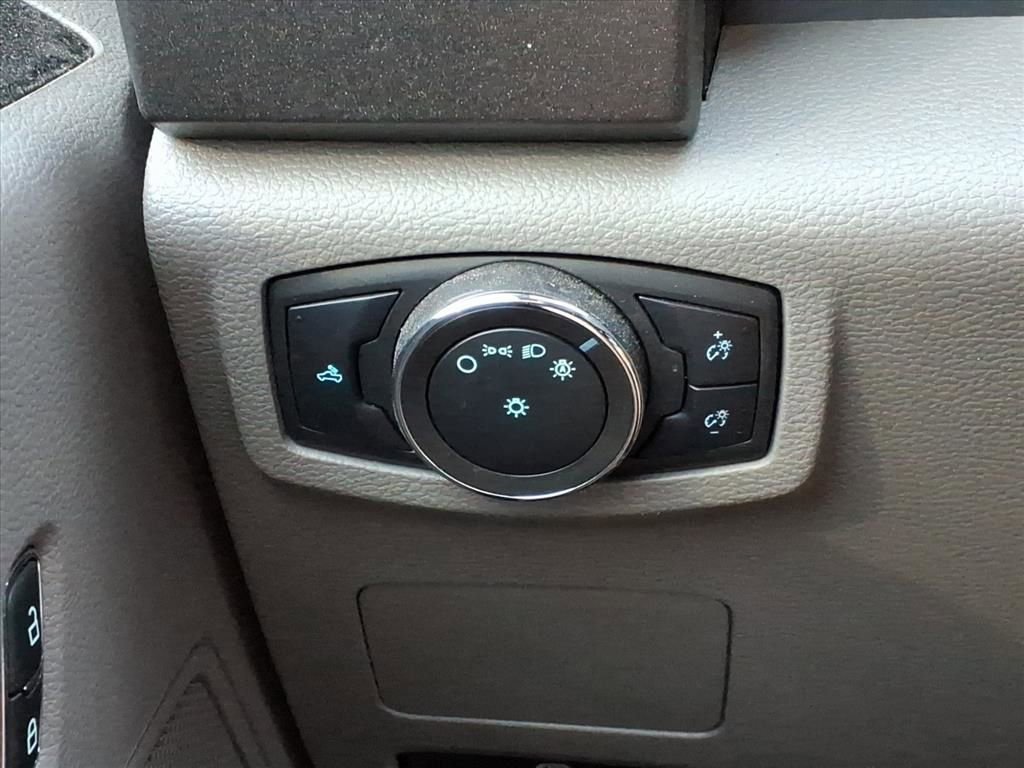 Used 2021 Ford F250 XL w/ STX Appearance Package AWD/4WD image 11