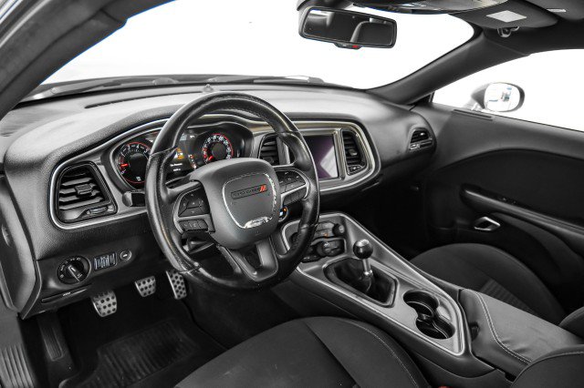 Used 2019 Dodge Challenger R/T w/ Blacktop Package image 12