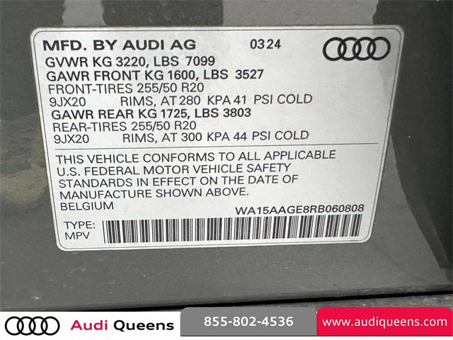 Used 2024 Audi Q8 e-tron Premium Plus w/ Premium Plus Package image 36