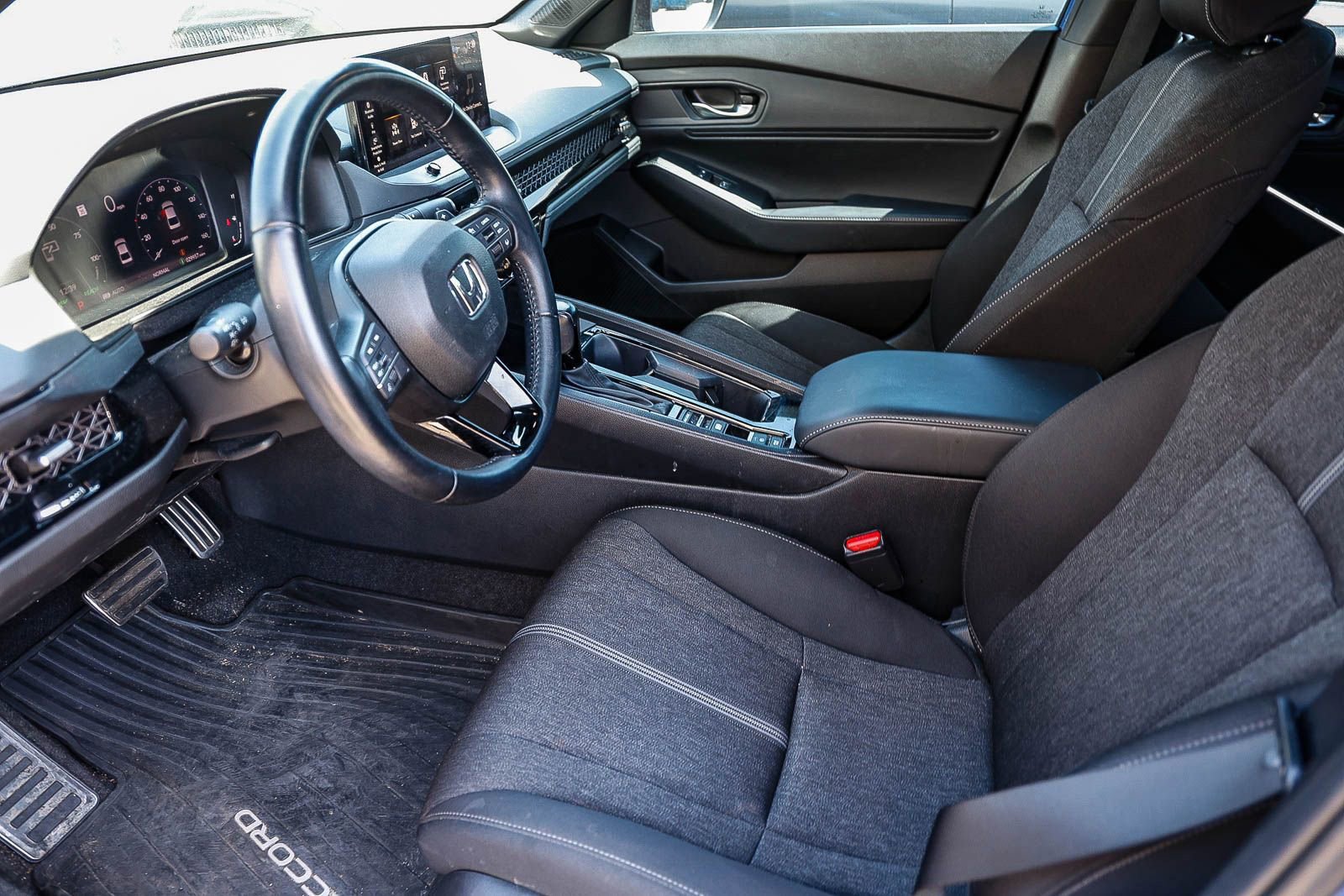 Used 2024 Honda Accord Sport image 5