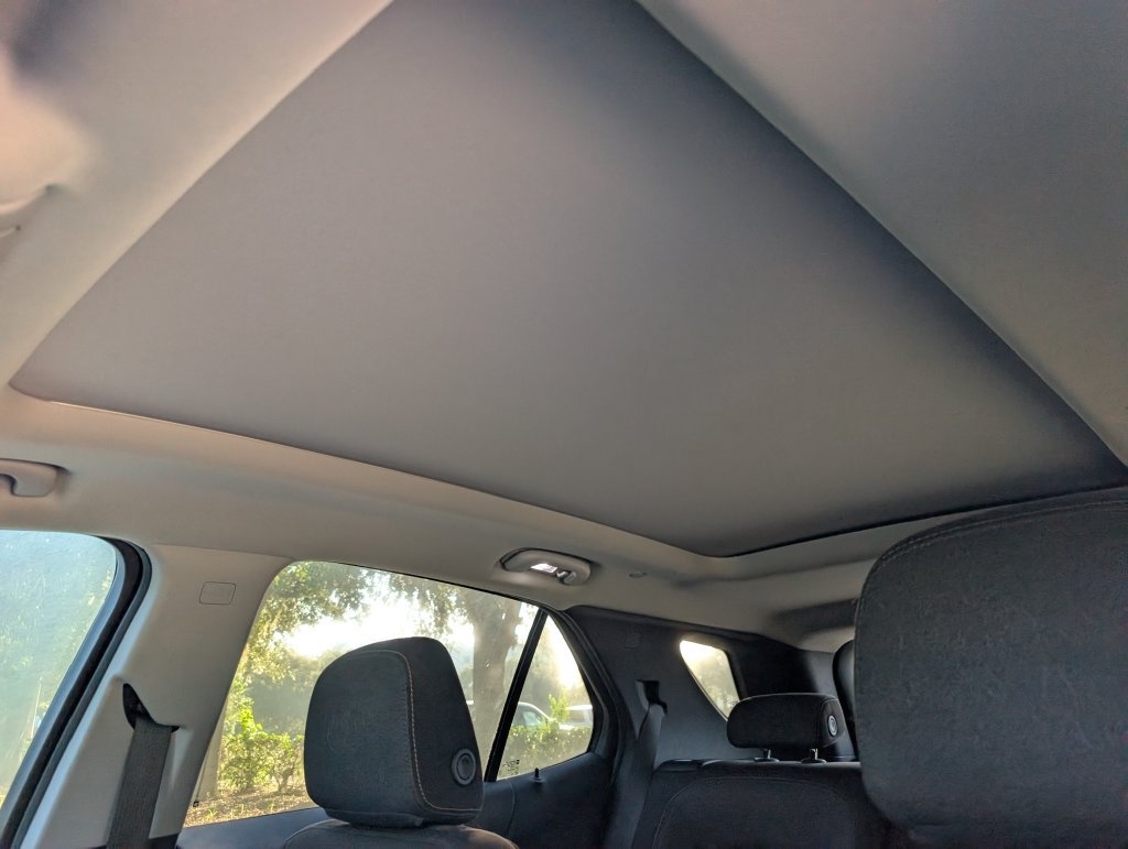 Used 2018 Chevrolet Equinox LT w/ Sun & Infotainment Package FWD image 21