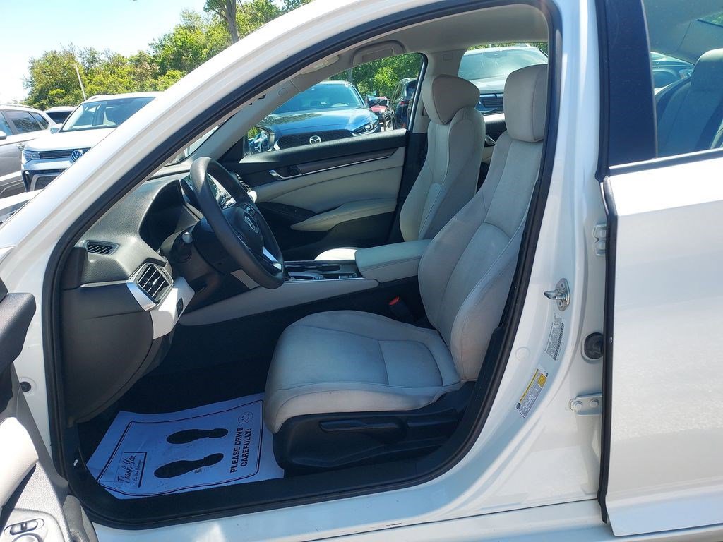 Used 2018 Honda Accord LX image 22
