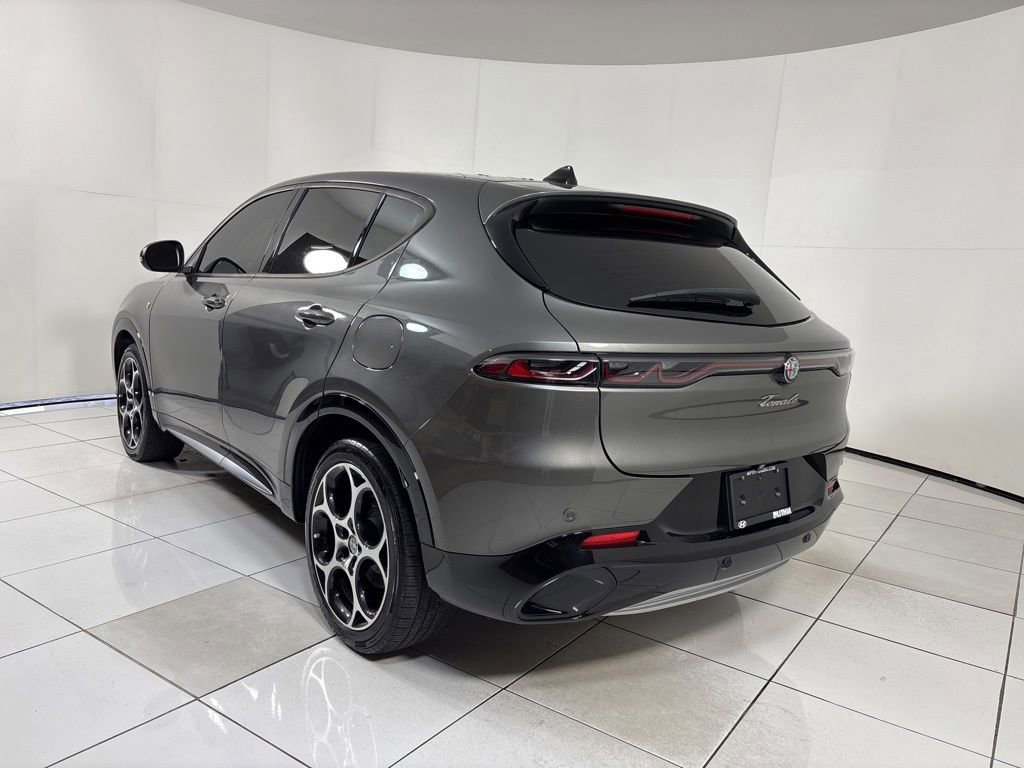 Used 2024 Alfa Romeo Tonale Ti image 3