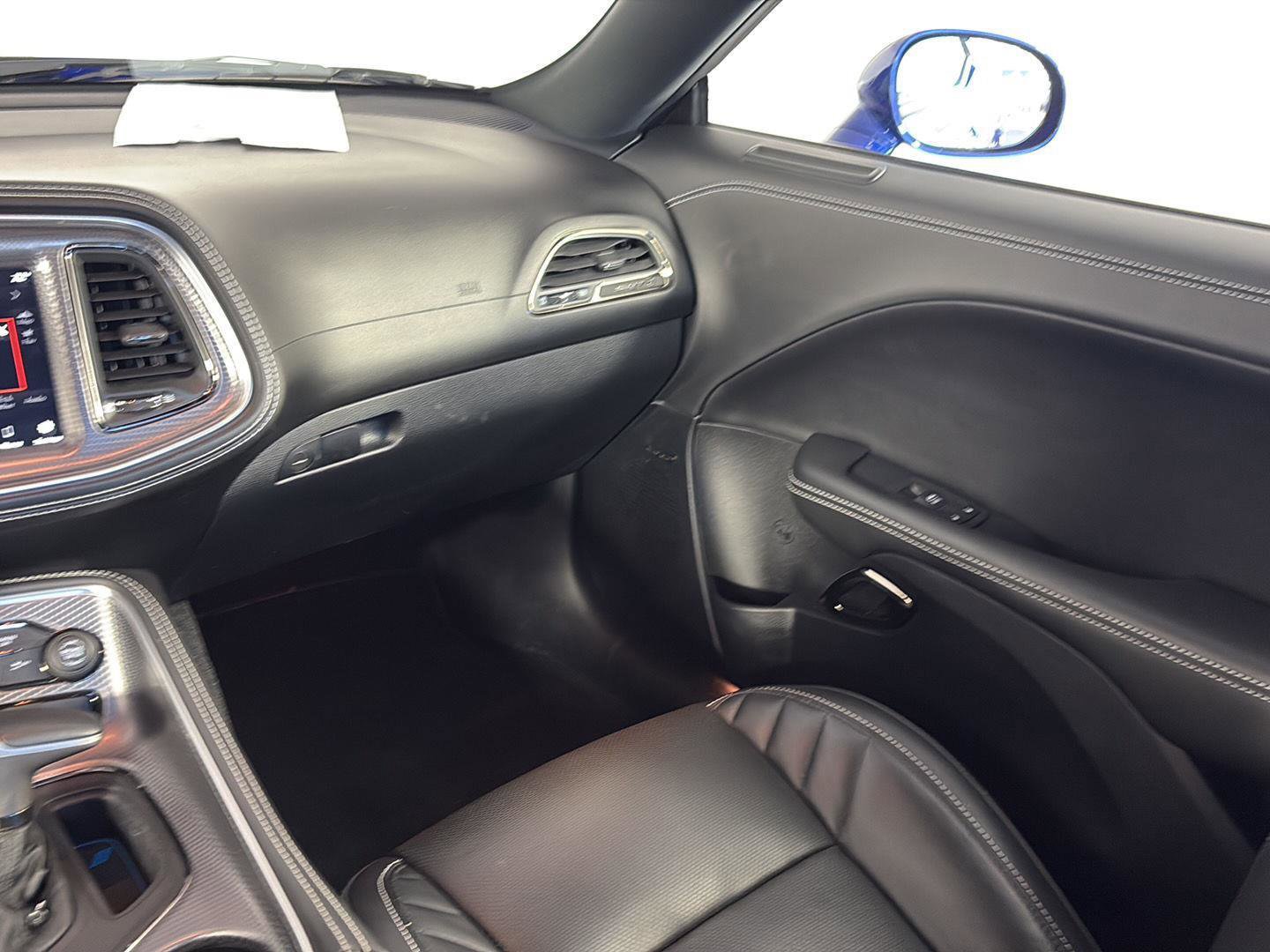 Used 2020 Dodge Challenger SRT Hellcat Redeye image 17