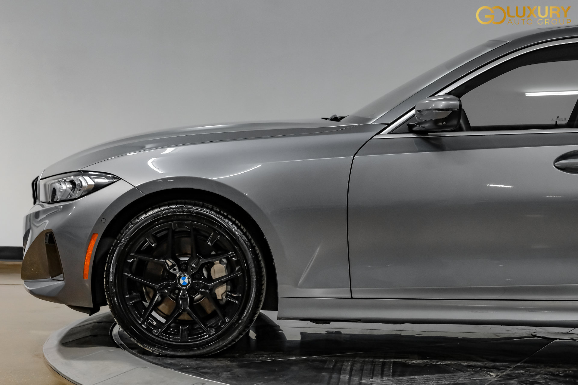 Used 2025 BMW 330i Sedan RWD image 14
