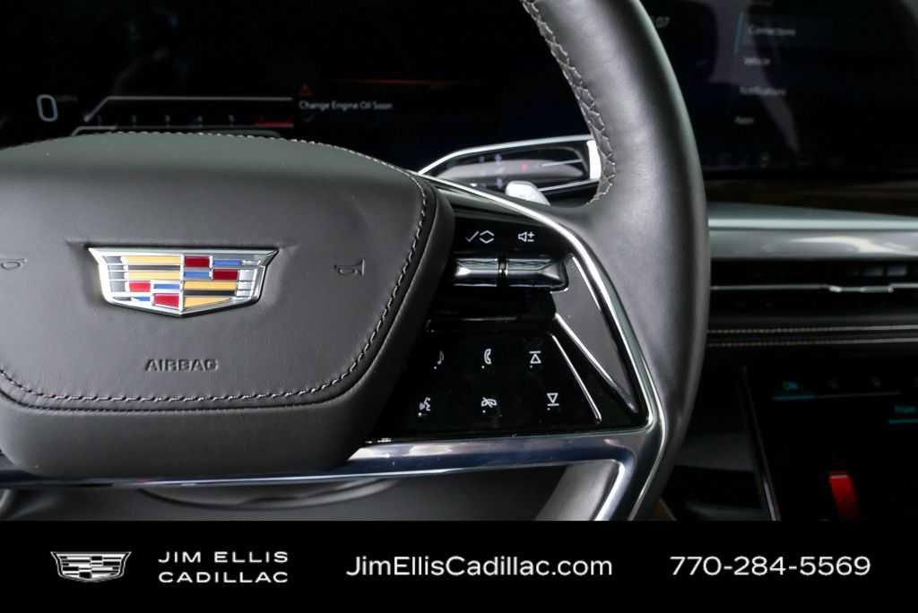 Certified 2025 Cadillac Escalade Sport Platinum image 12