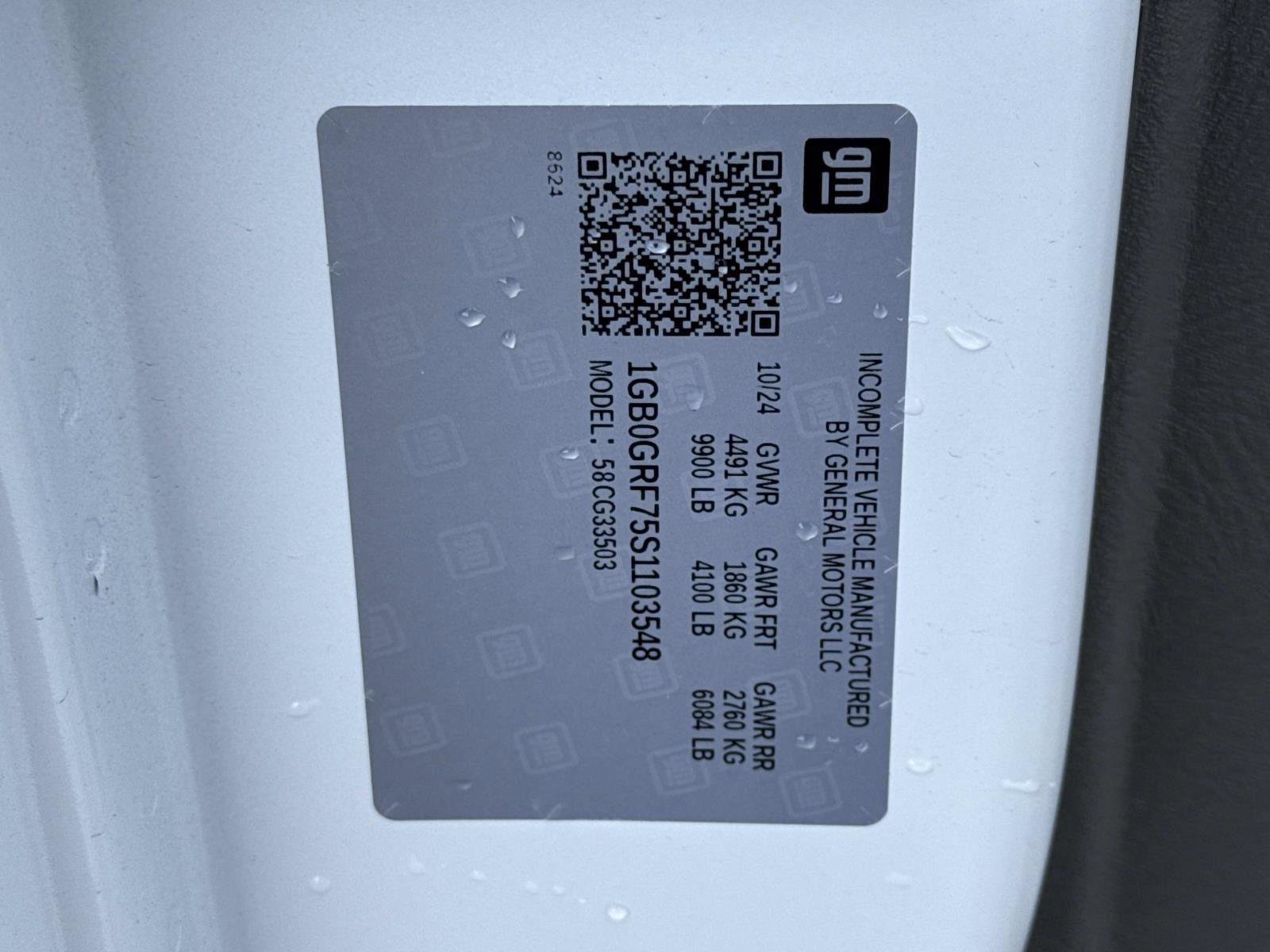 New 2025 Chevrolet Express 3500 w/ Power Convenience Package image 18