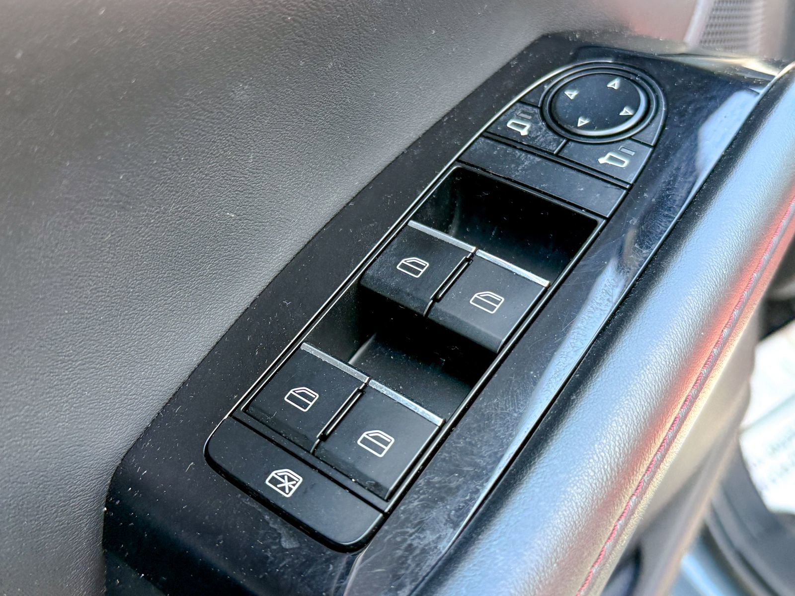 Used 2024 MAZDA CX-30 AWD 2.5 S w/ Preferred Package image 19