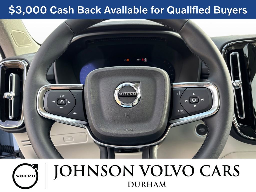 New 2026 Volvo XC40 B4 Plus w/ Climate Package image 16