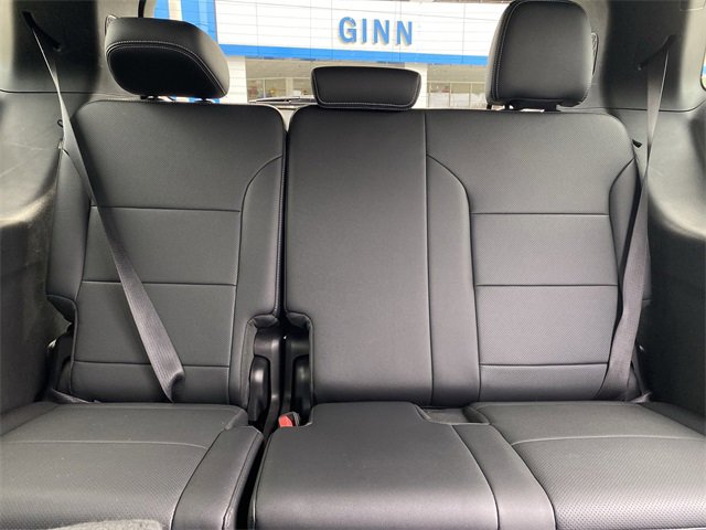 Certified 2025 Chevrolet Traverse LT image 37