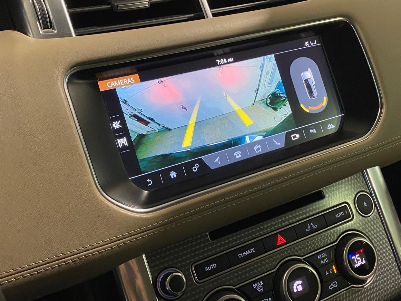 Used 2017 Land Rover Range Rover Sport HSE Dynamic image 23