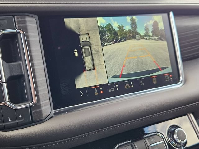 Certified 2024 GMC Yukon XL Denali w/ Advanced Technology Package AWD/4WD image 10