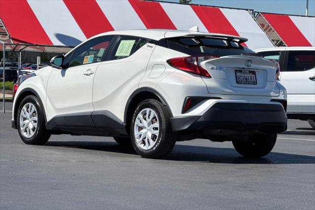 Certified 2019 Toyota C-HR LE image 7