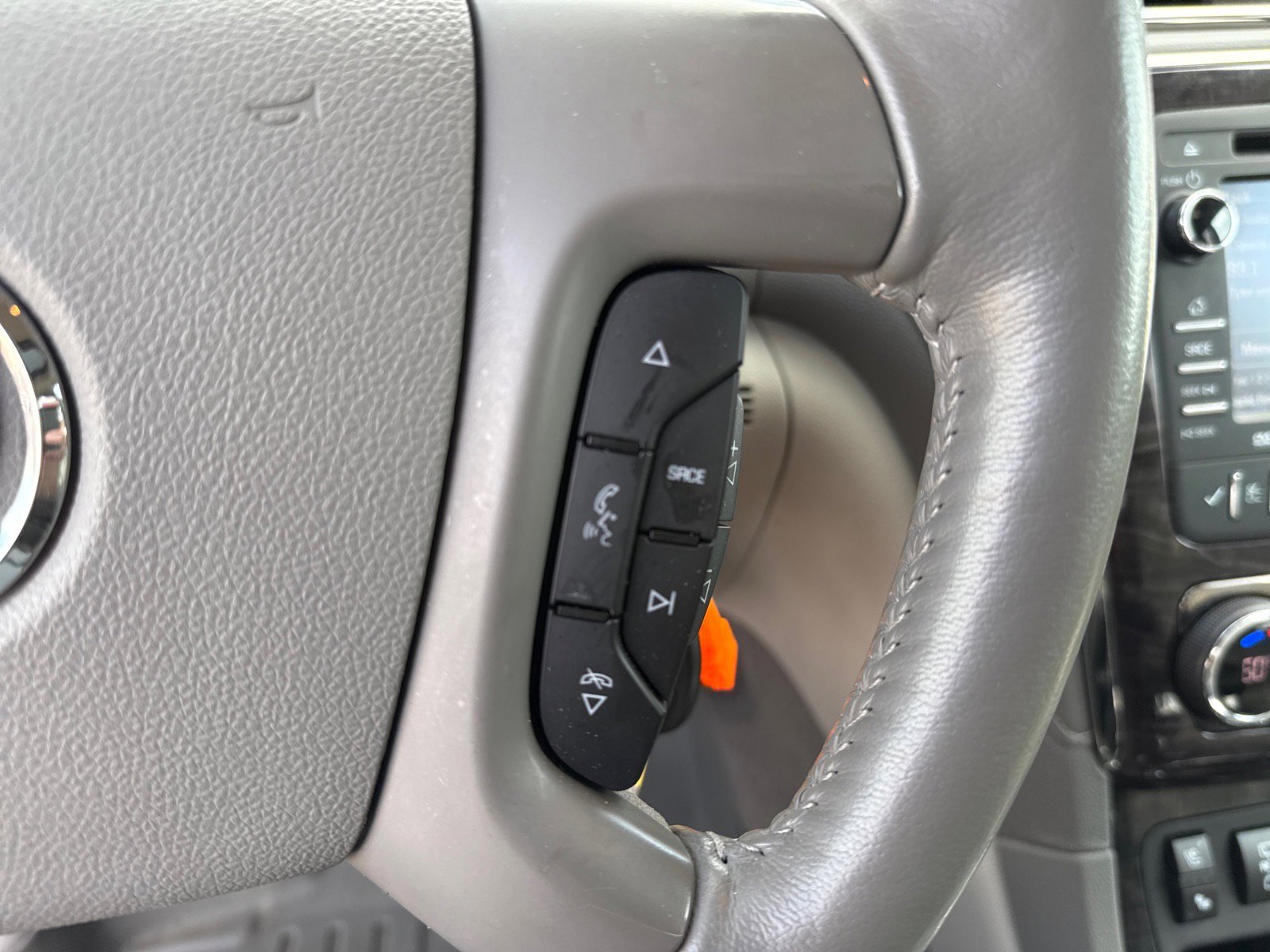 Used 2015 Buick Enclave Premium w/ Experience Buick Package image 21