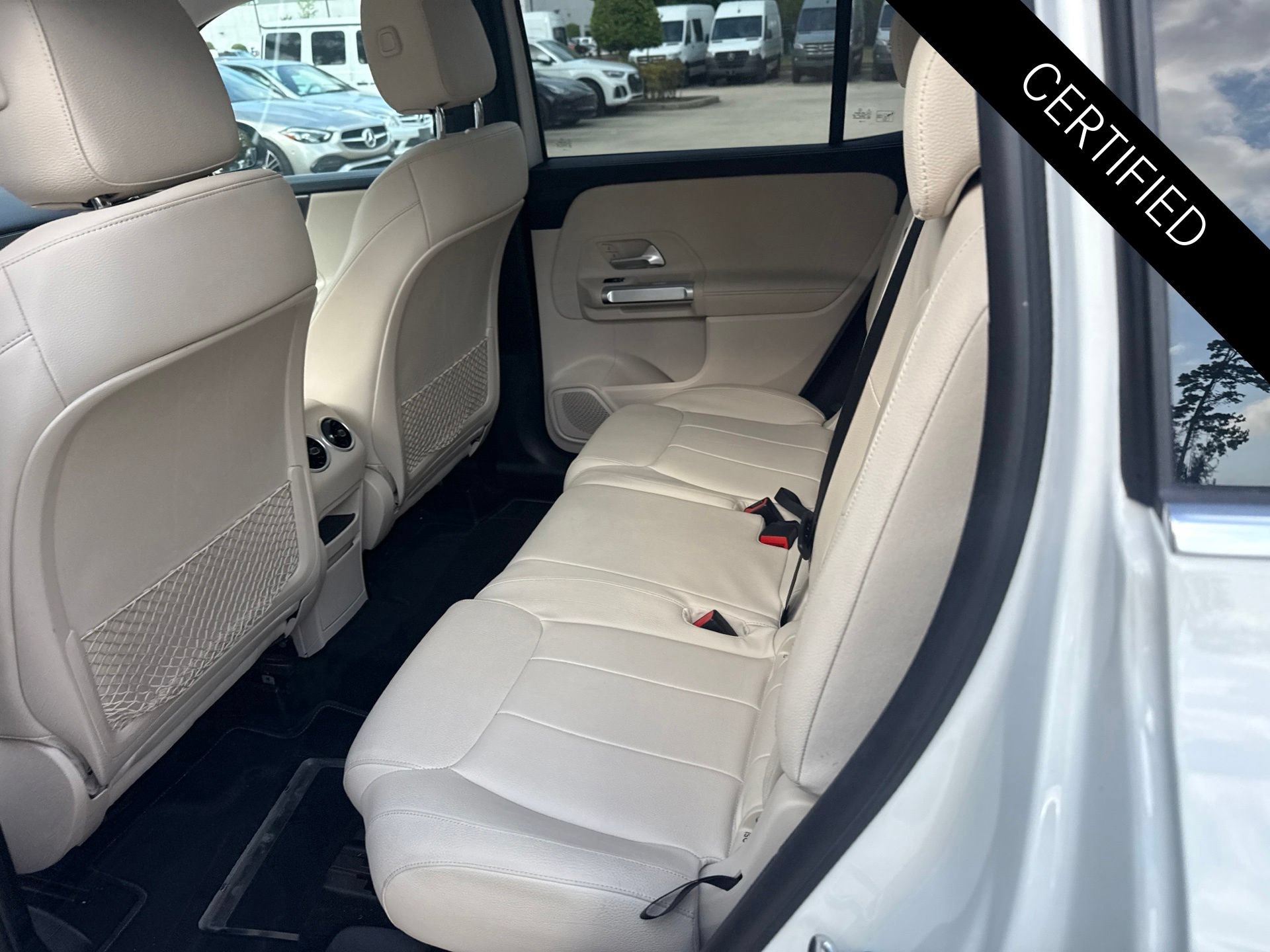 Used 2022 Mercedes-Benz GLB 250 image 10