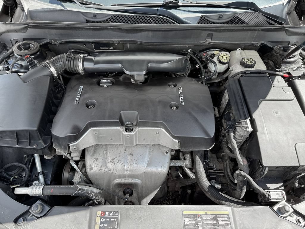 Used 2015 Chevrolet Malibu LT w/ Power Convenience Package FWD image 9