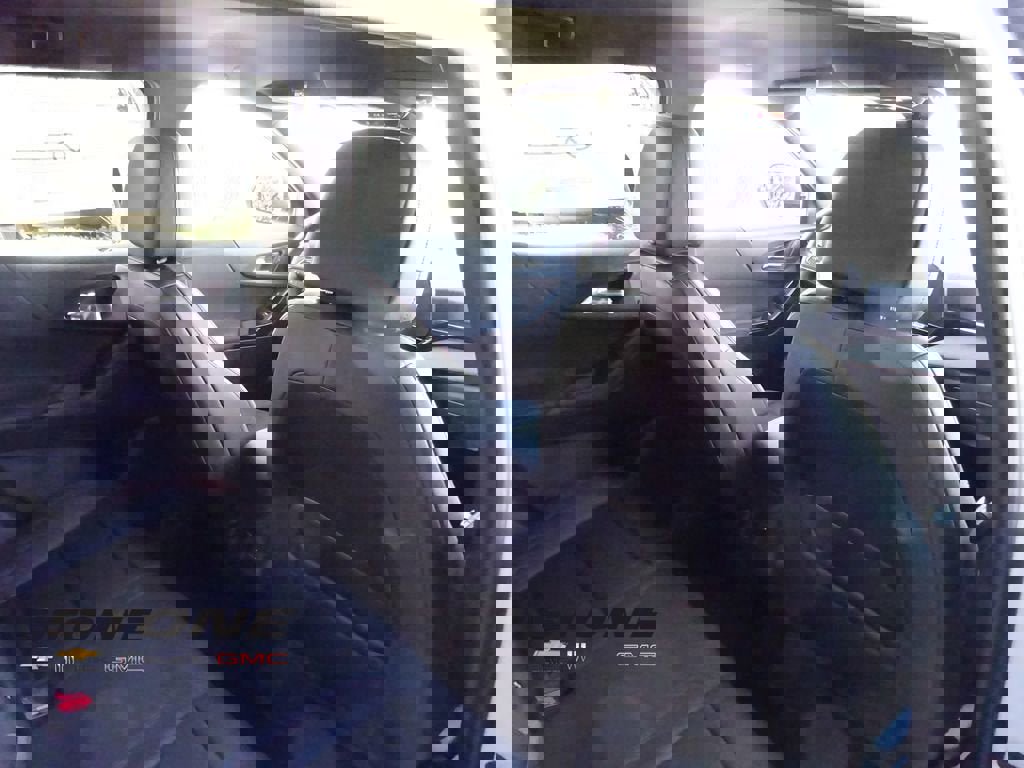 New 2026 Chevrolet Equinox RS image 21