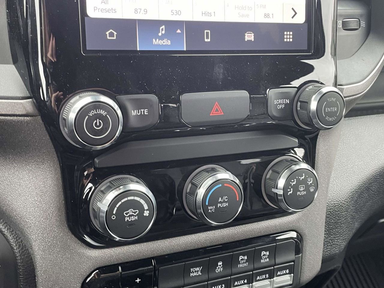 New 2026 RAM 2500 Tradesman w/ Chrome Appearance Group image 40