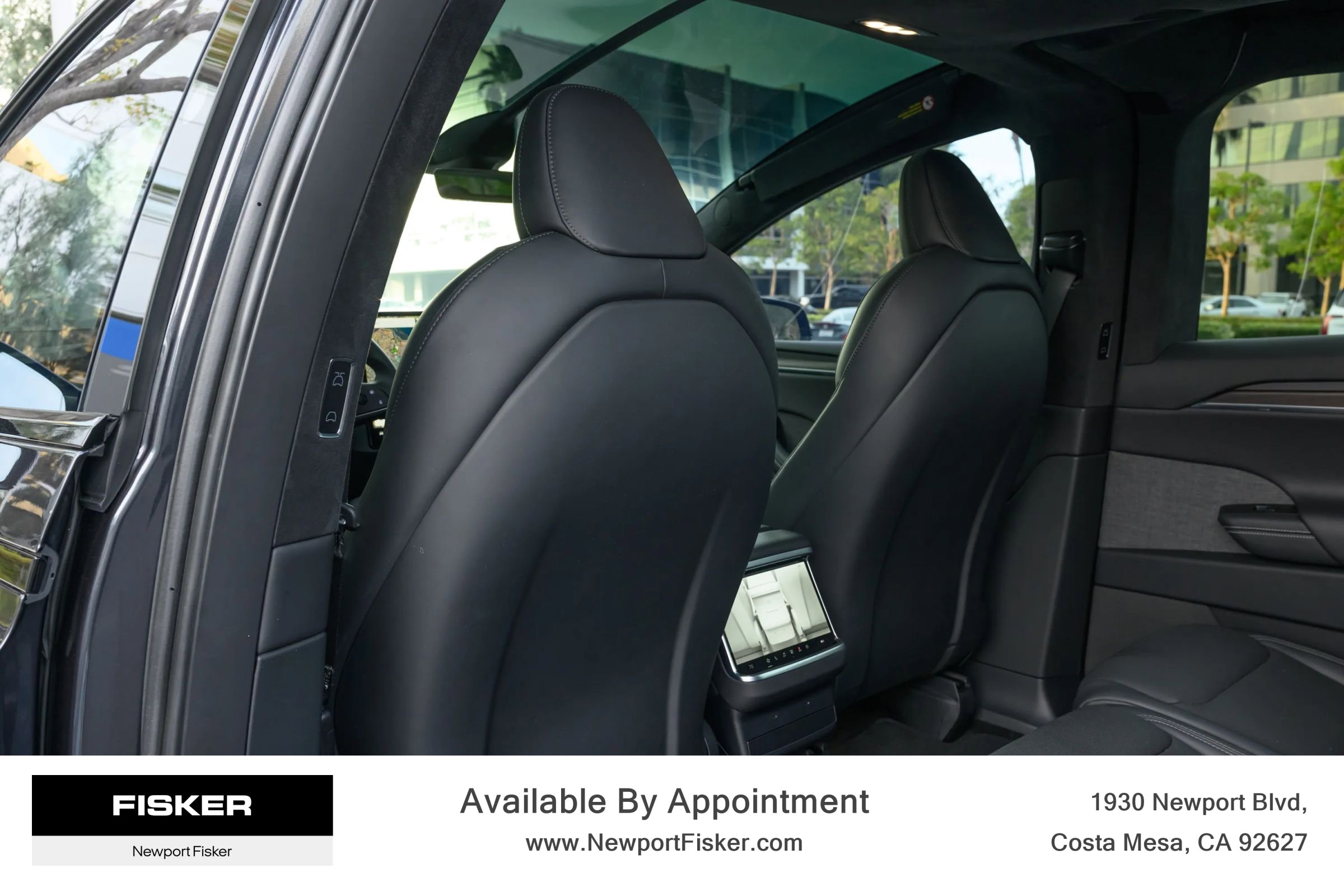 Used 2024 Tesla Model X image 19