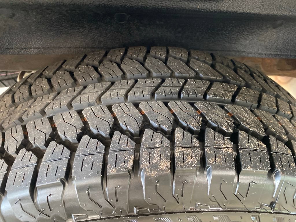 Used 2019 Chevrolet Silverado 1500 LT w/ All-Star Edition AWD/4WD image 11