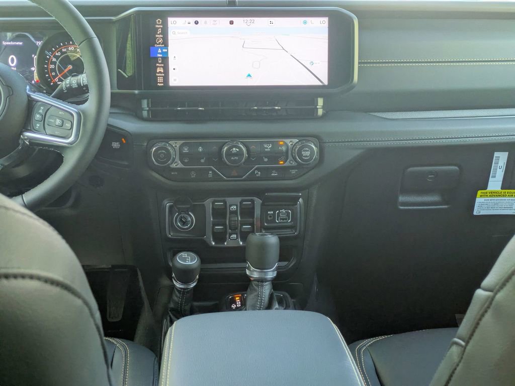 New 2026 Jeep Wrangler Unlimited Sahara AWD/4WD image 25