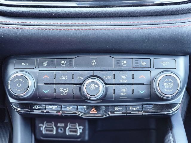 Used 2024 Dodge Durango GT image 21