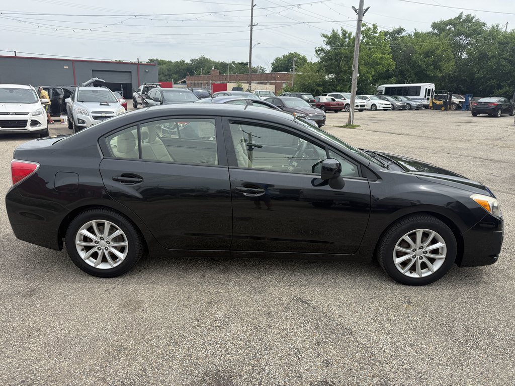 Used 2013 Subaru Impreza 2.0i Premium w/ All-Weather Pkg AWD/4WD image 6