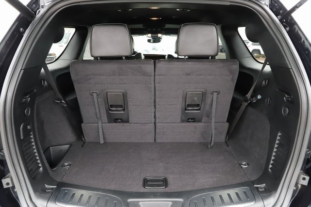 Used 2025 Dodge Durango GT image 8