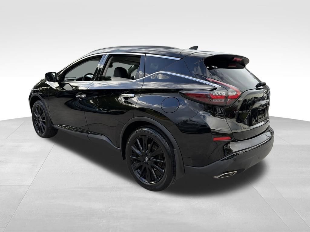 Used 2024 Nissan Murano SV w/ SV Midnight Edition Package image 5