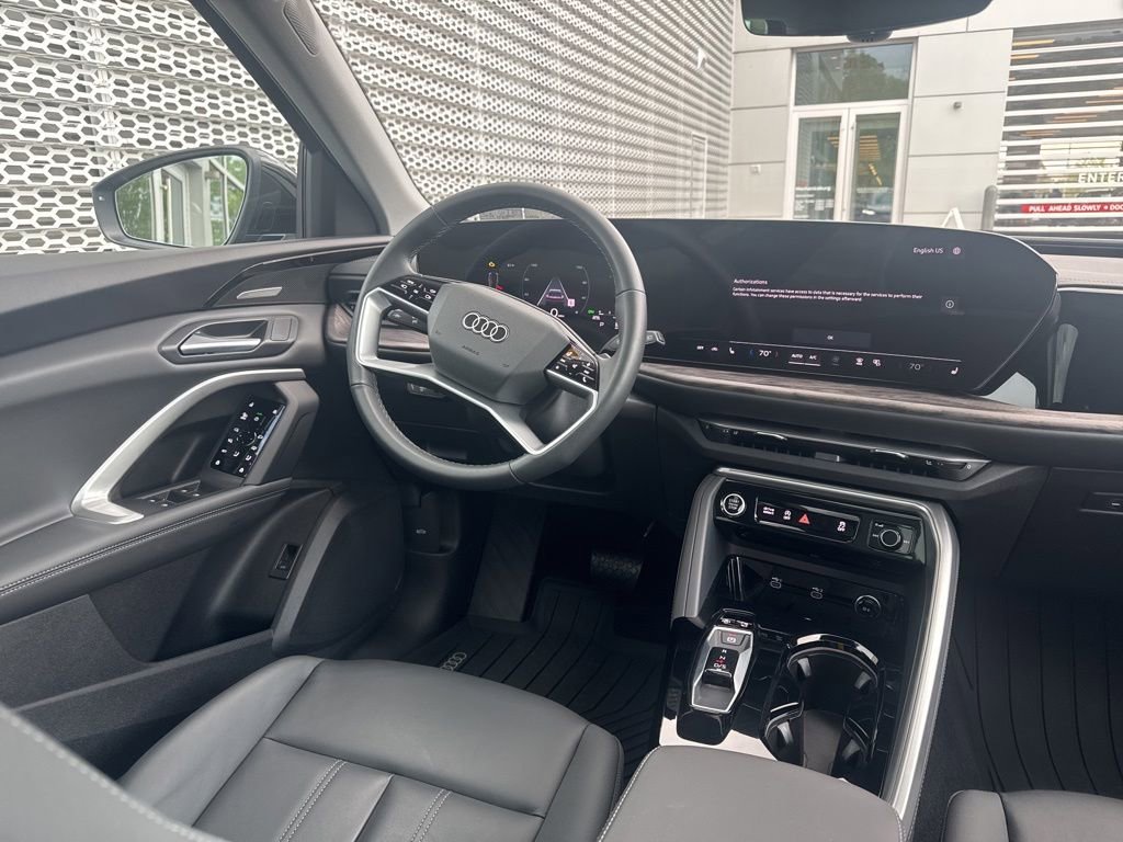 Certified 2025 Audi Q5 Premium w/ Premium Plus AWD/4WD image 16
