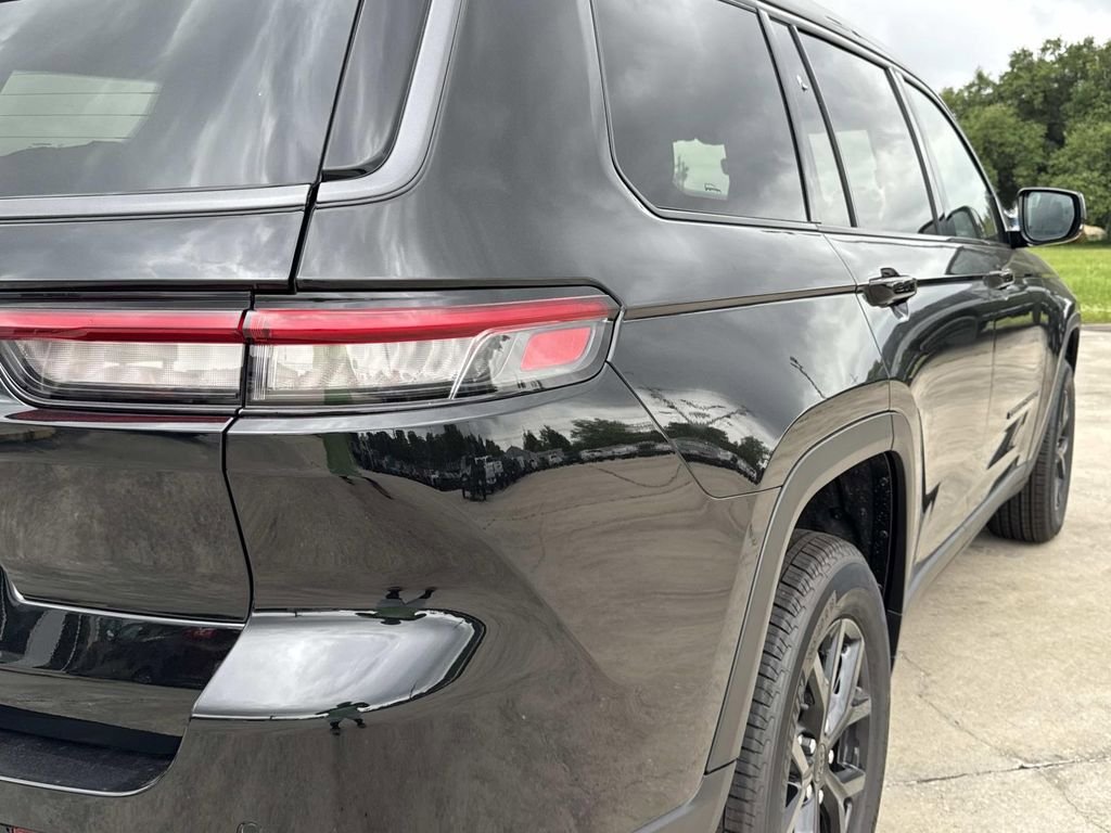 New 2026 Jeep Grand Cherokee L 2WD image 14